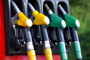 Distributori di carburante stradali e autostradali: installare o modificare l'impianto